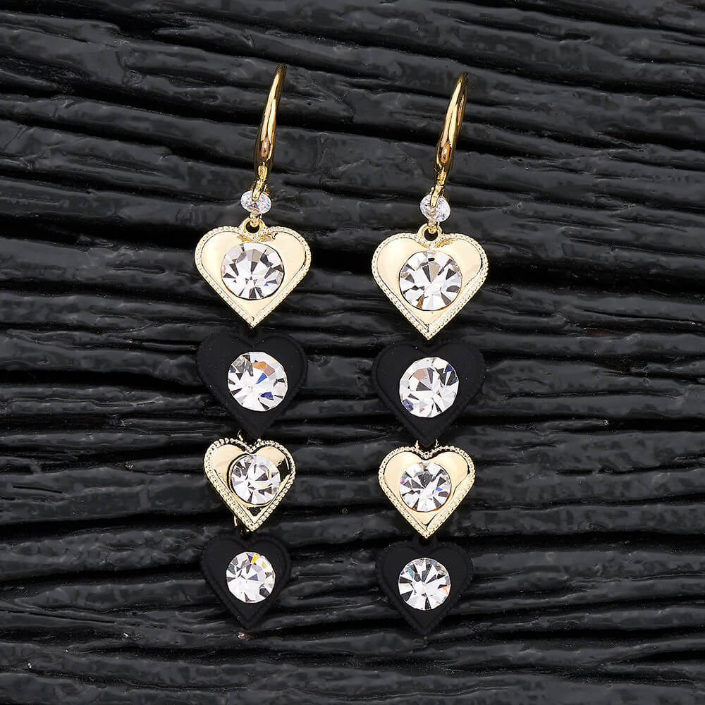 Alix Heart Shape Short Earrings